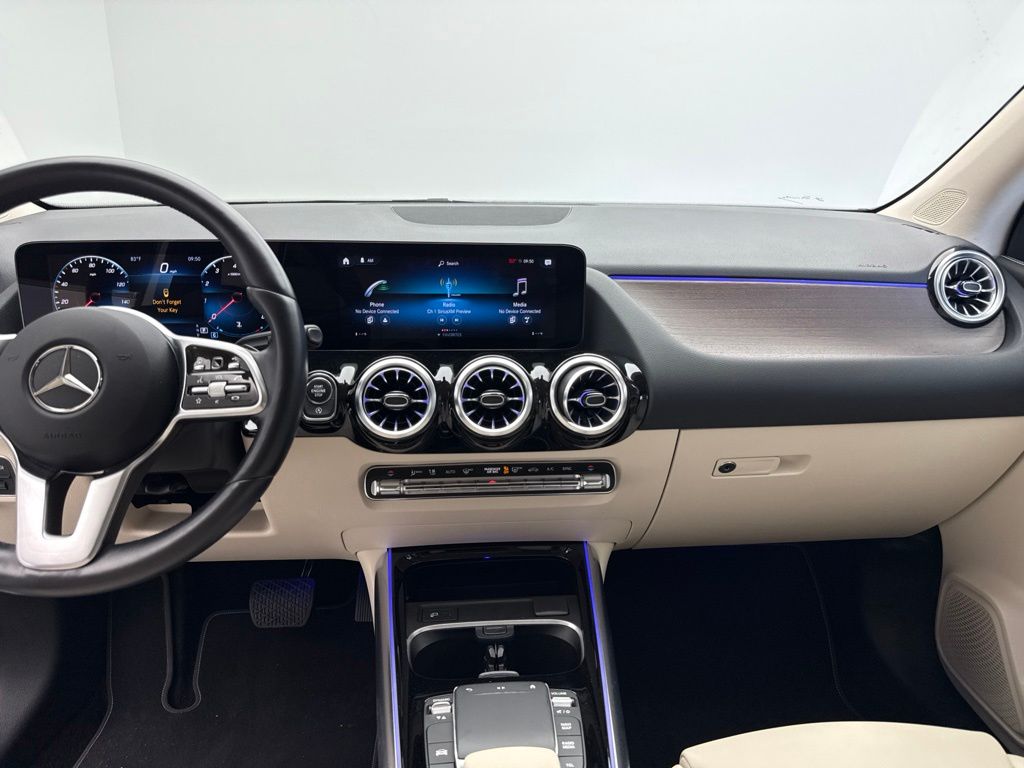 Thumbnail: 2023 Mercedes-Benz GLA - 31