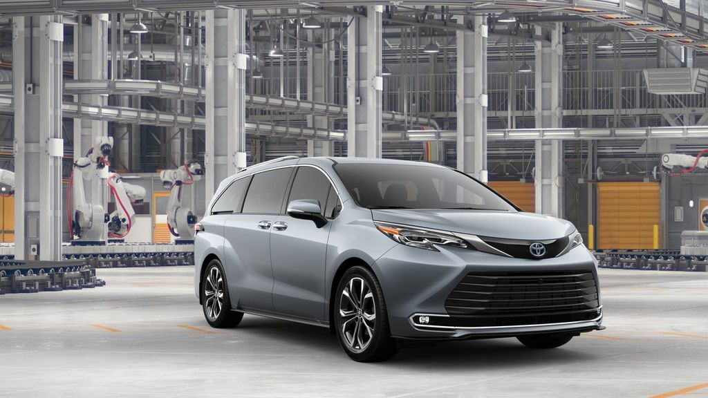 Thumbnail: 2025 Toyota Sienna - 15