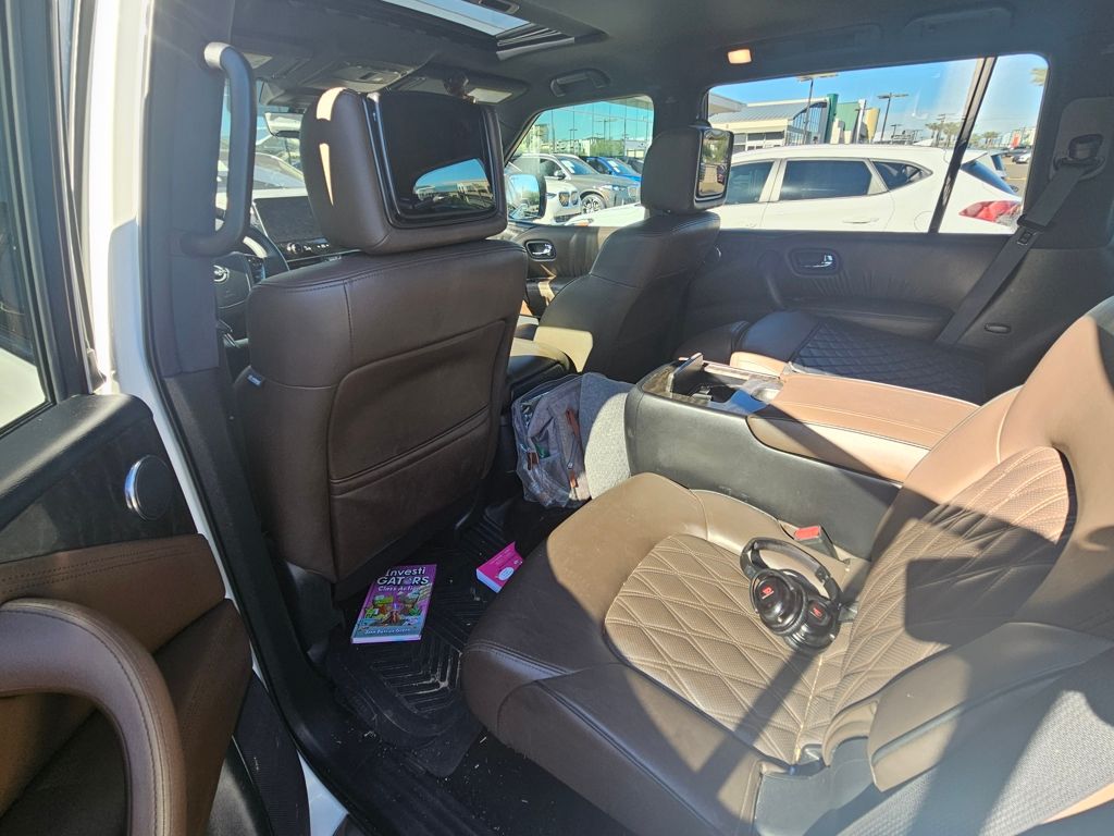 Thumbnail: 2022 Nissan Armada - 10