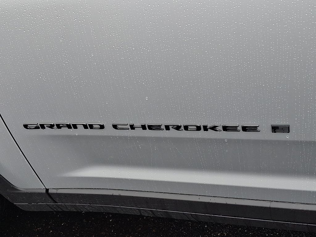 New 2026 Jeep Grand Cherokee SUV