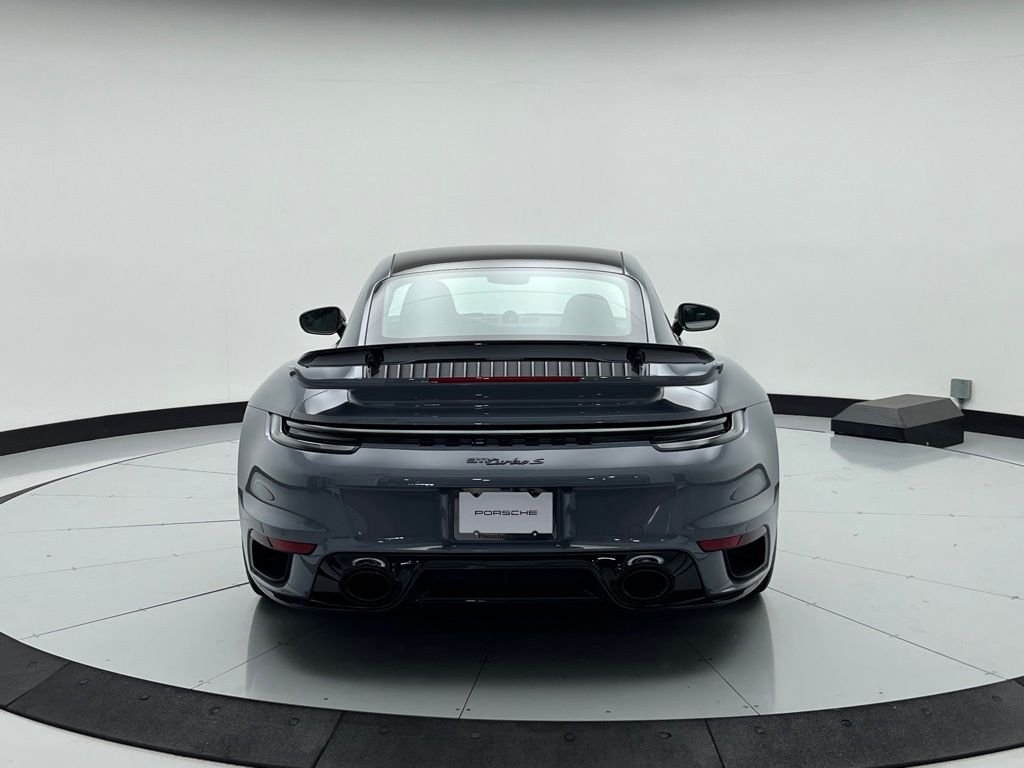 Thumbnail: 2024 Porsche 911 - 8