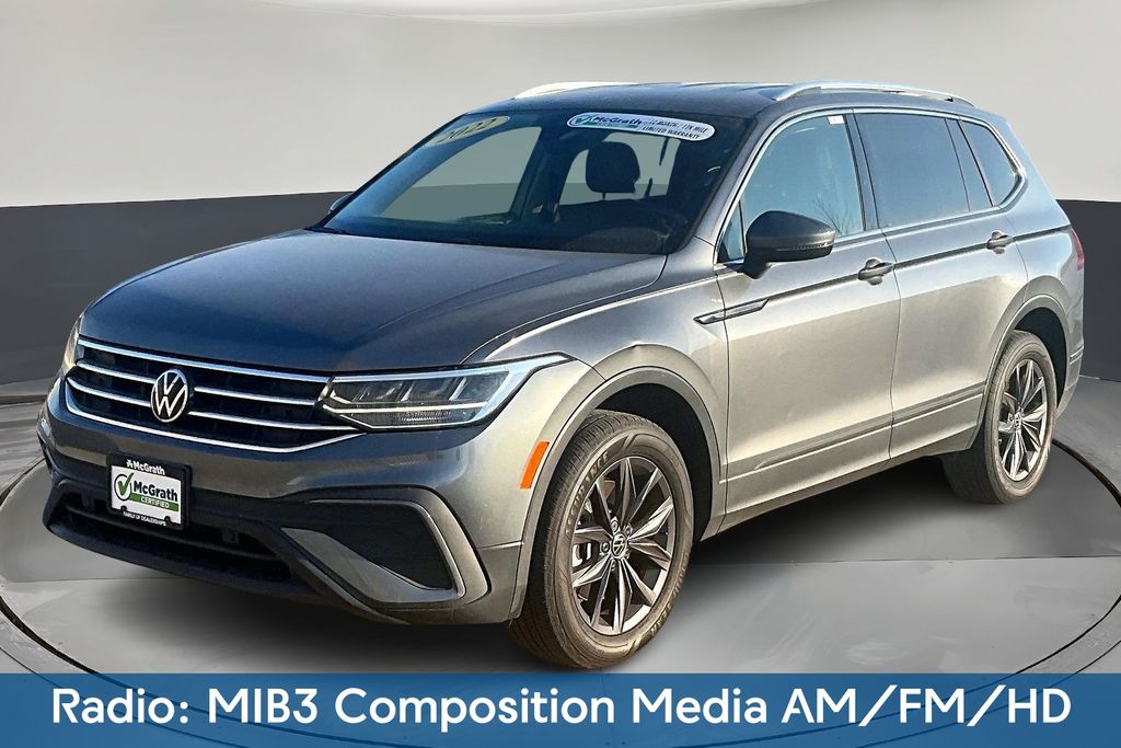 Certified Used 2022 Gray Volkswagen 2.0T SE image 3