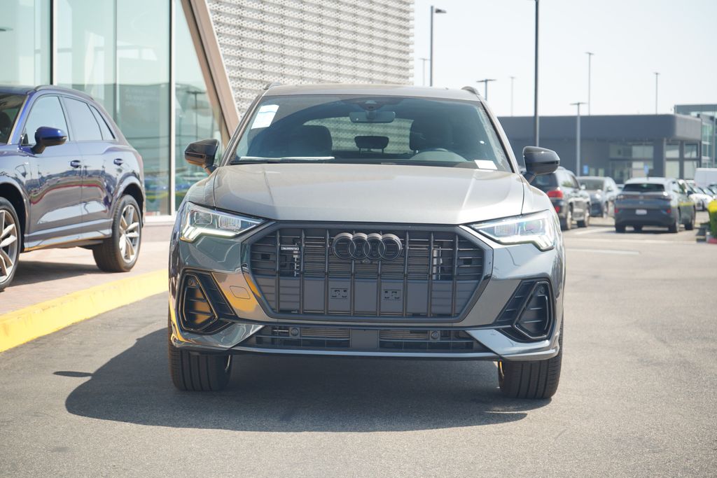 2025 Audi Q3  5