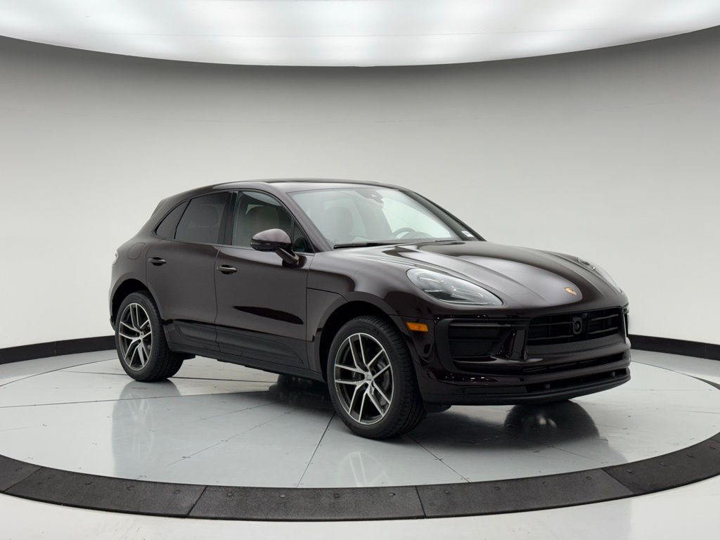 Thumbnail: 2026 Porsche Macan - 9