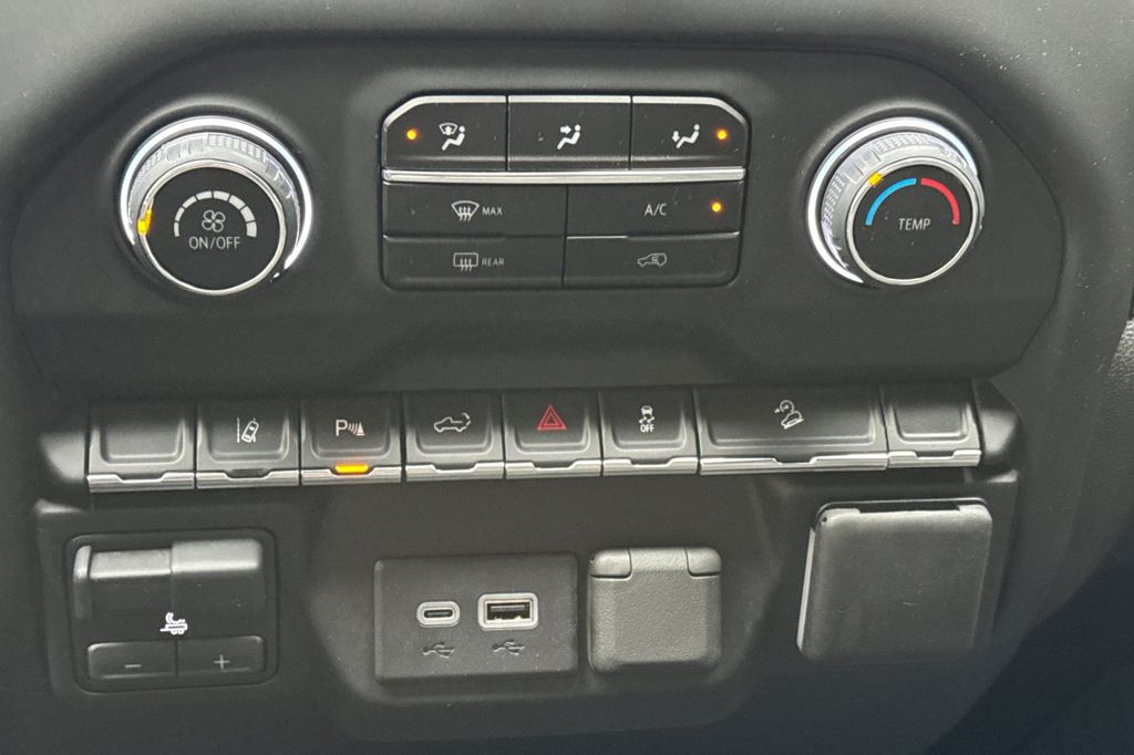 used 2024 Chevrolet Silverado 2500HD car, priced at $47,938