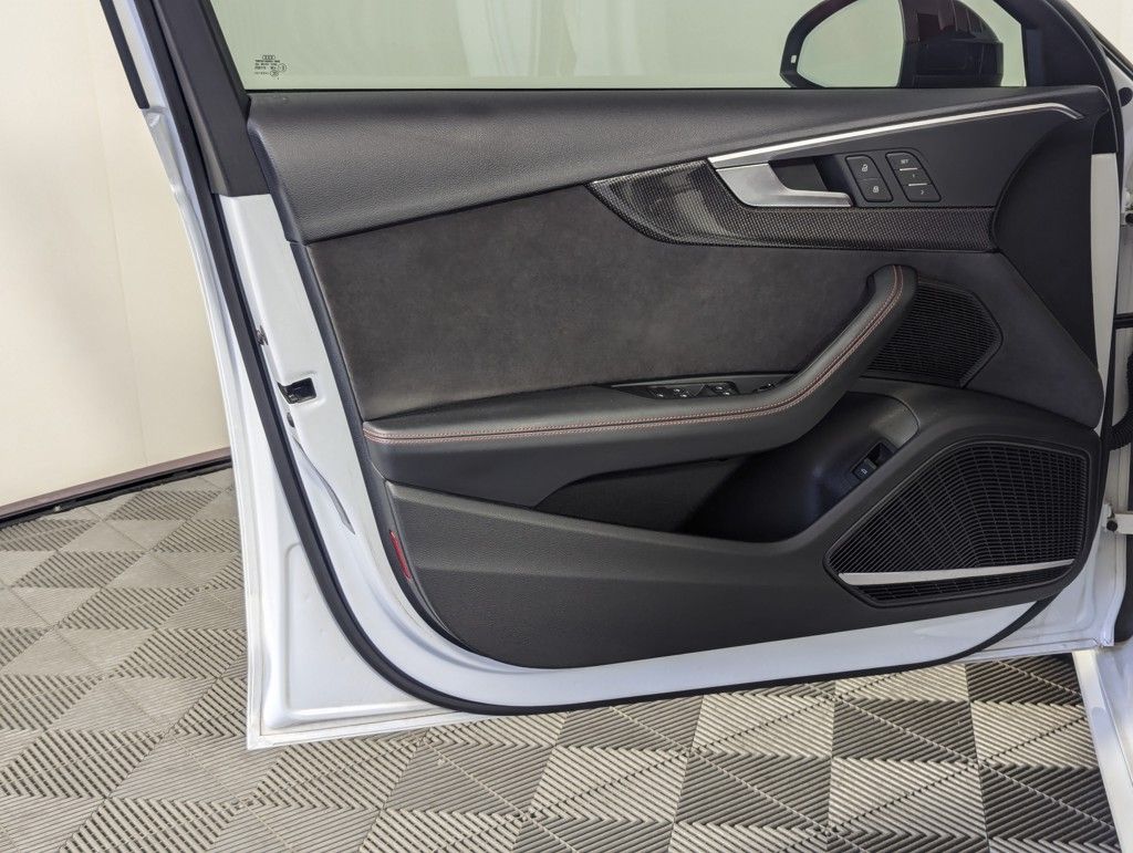 2019 Audi S4 3.0T Premium Plus photo