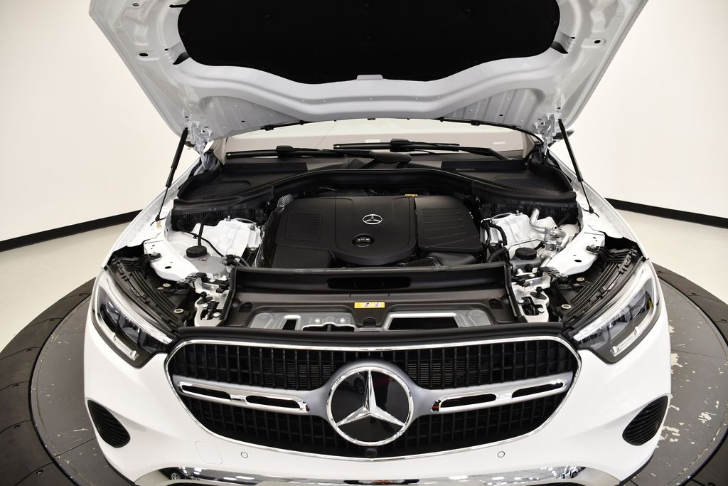 Thumbnail: 2025 Mercedes-Benz GLC - 12