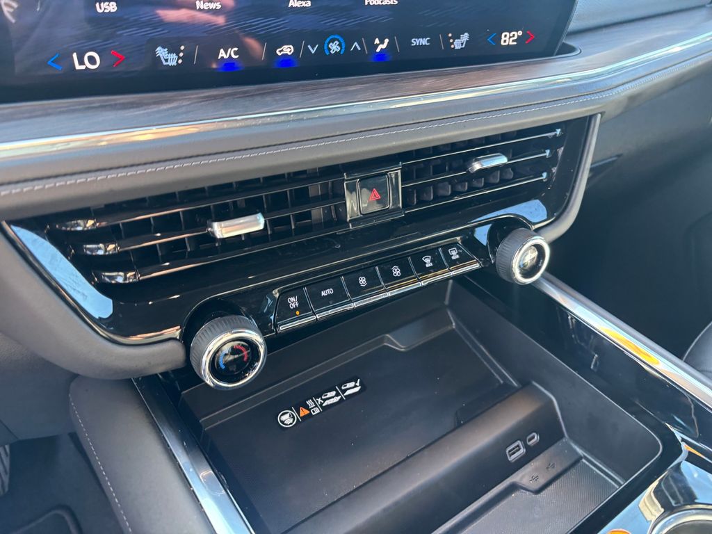 Used Car 2025 Chevrolet Suburban  Z71 For Sale Under $80,000 In Austin, Texas