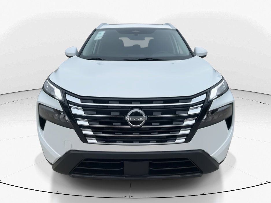 2025 Everest White Pearl Nissan Rogue SV FWD SUV