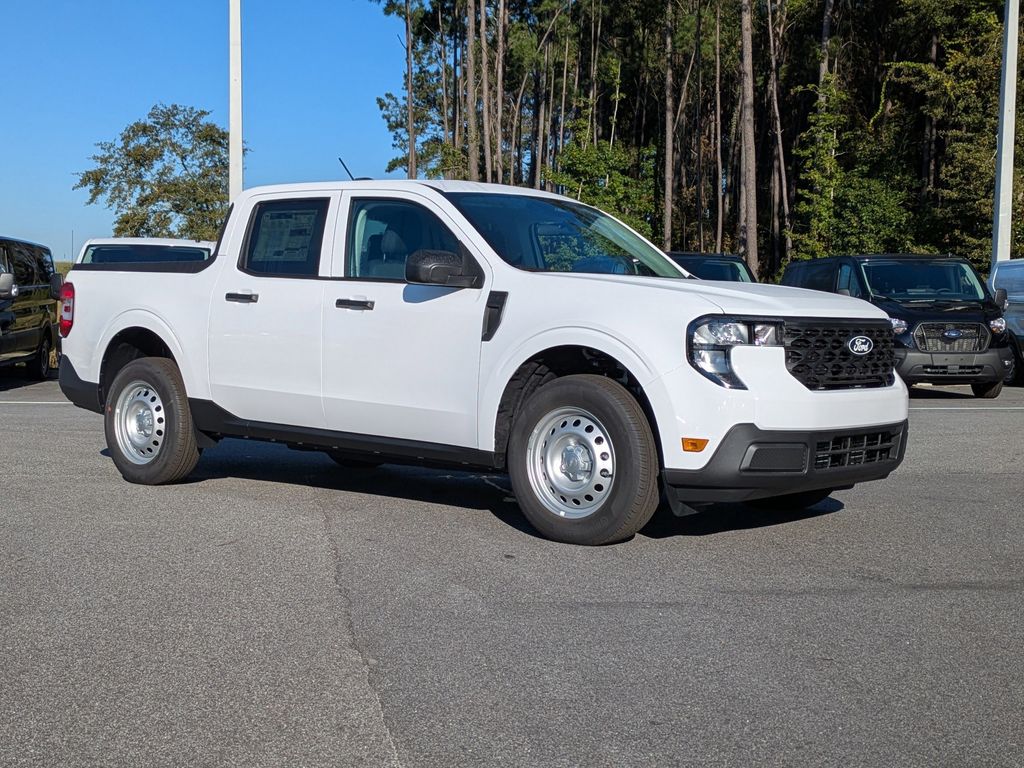 2025 Ford Maverick XL