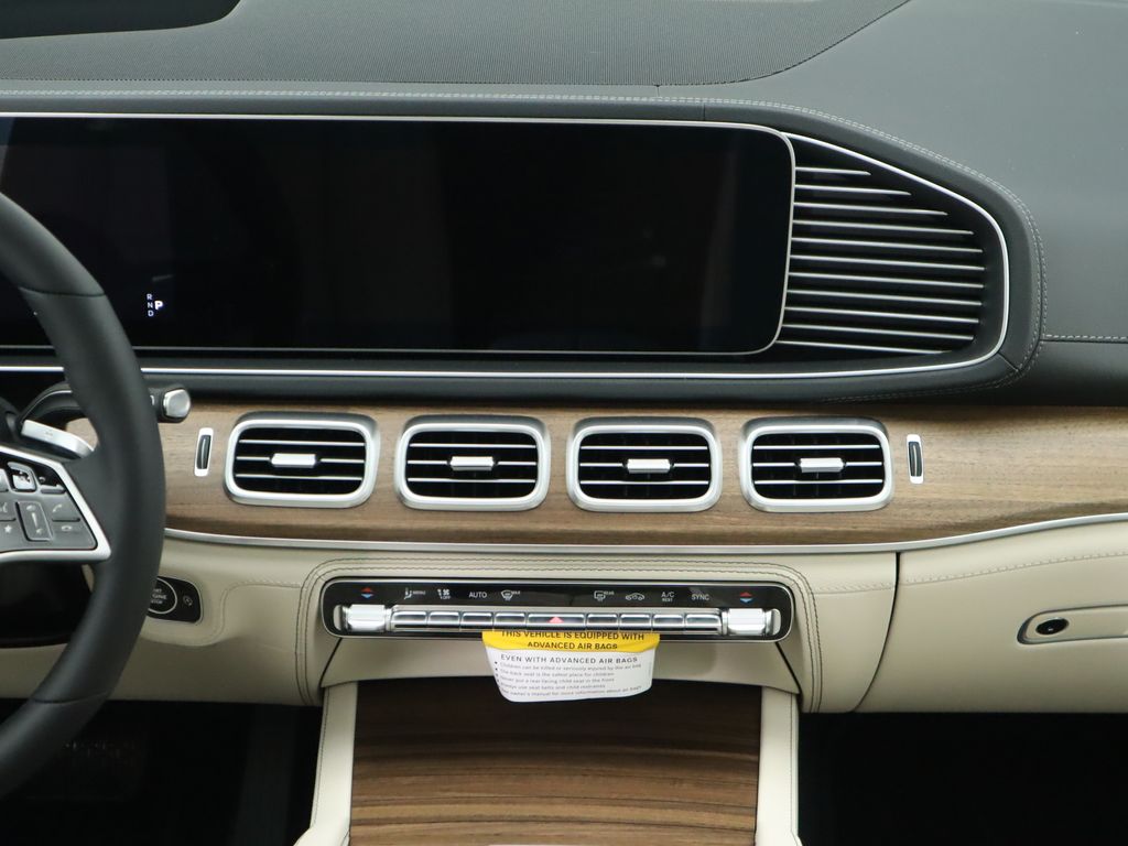 Thumbnail: 2026 Mercedes-Benz GLE - 15