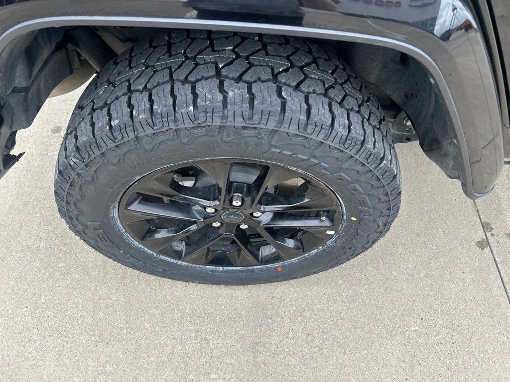 Used 2024 Jeep Wrangler SUV
