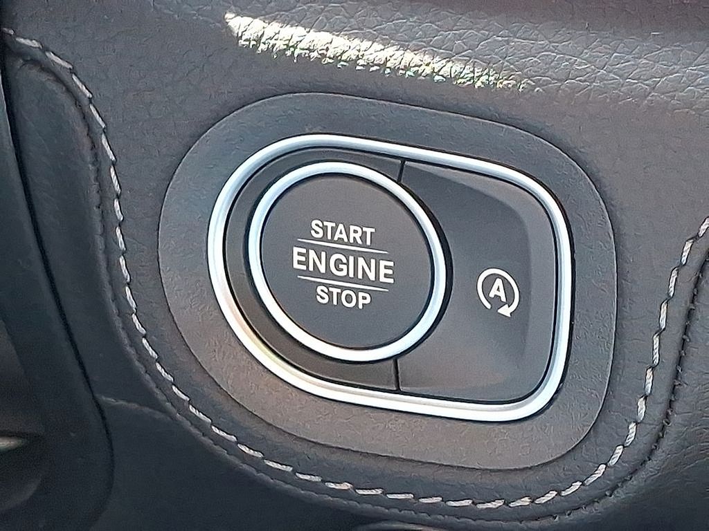 Thumbnail: 2025 Mercedes-Benz GLE - 18