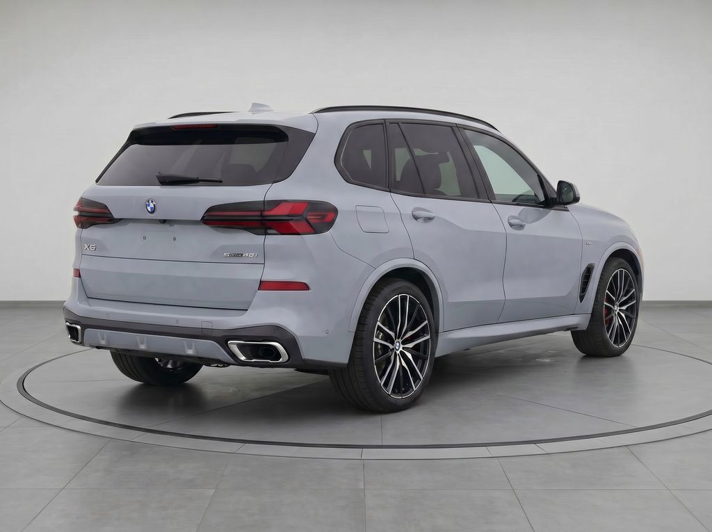 Thumbnail: 2024 BMW X5 - 3