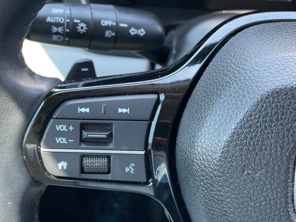 Thumbnail: 2025 Honda Pilot - 15