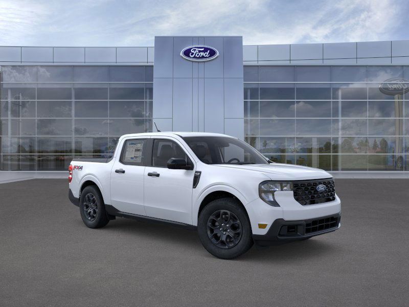 New 2025 White Ford XLT image 8