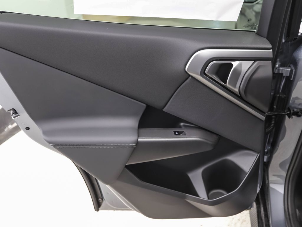 Thumbnail: 2026 BMW X3 - 19