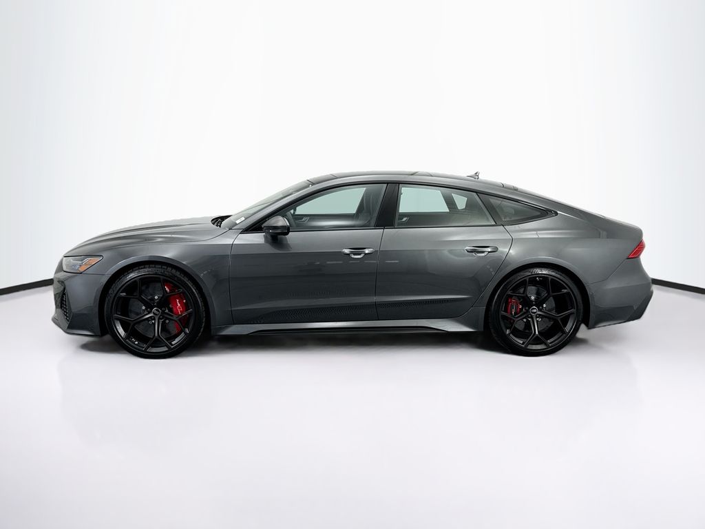 Thumbnail: 2026 Audi RS 7 - 8