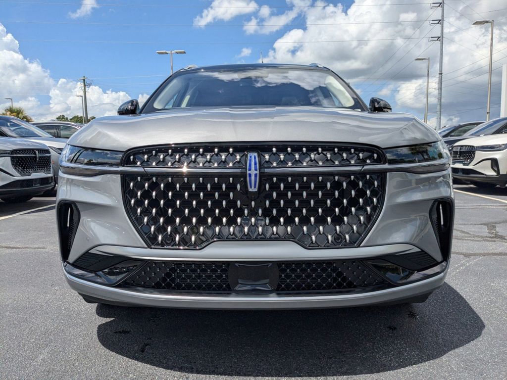 2025 Lincoln Nautilus Hybrid Reserve