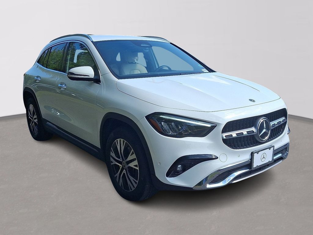Thumbnail: 2025 Mercedes-Benz GLA - 3