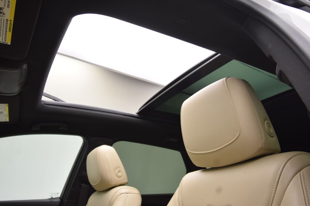 used 2018 Cadillac XT5 car, priced at $17,500