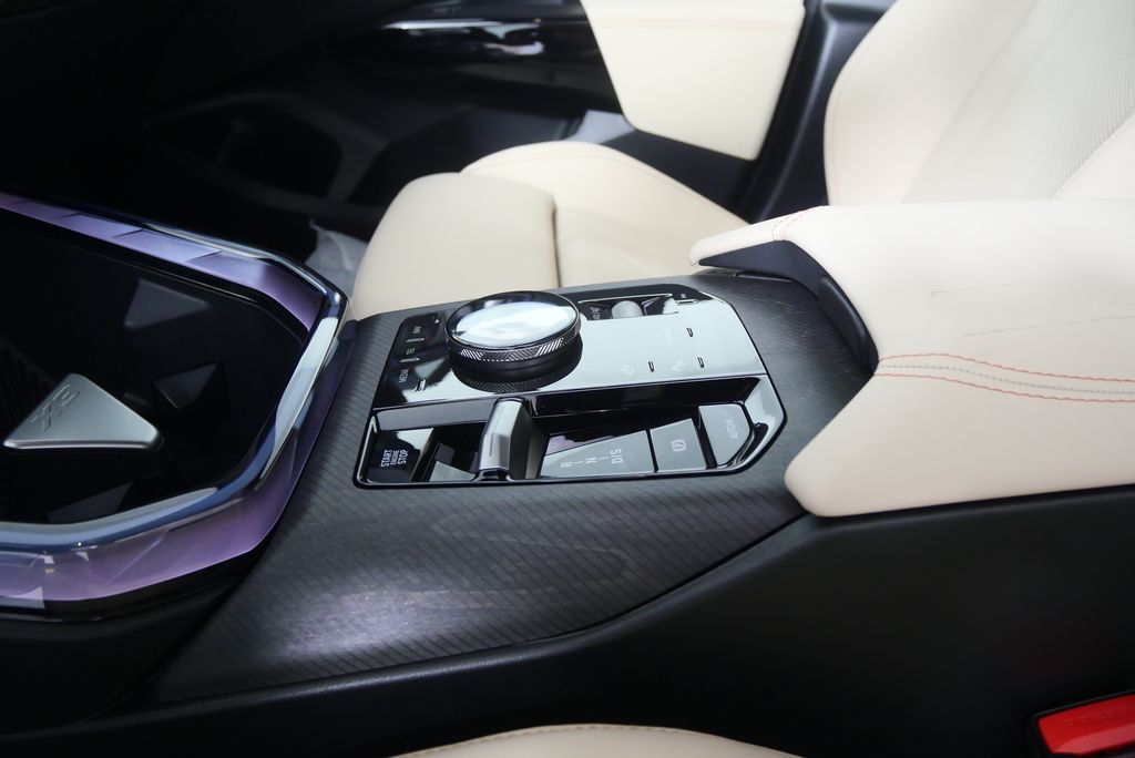 Thumbnail: 2026 BMW X3 - 22