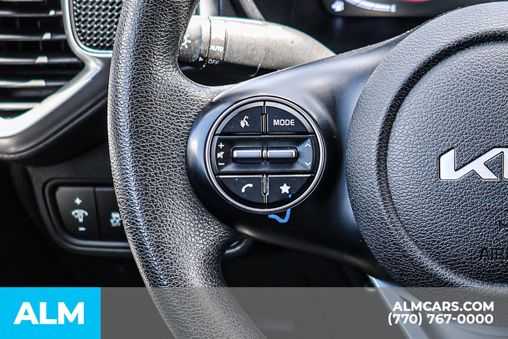 2023 Kia Soul LX photo 30