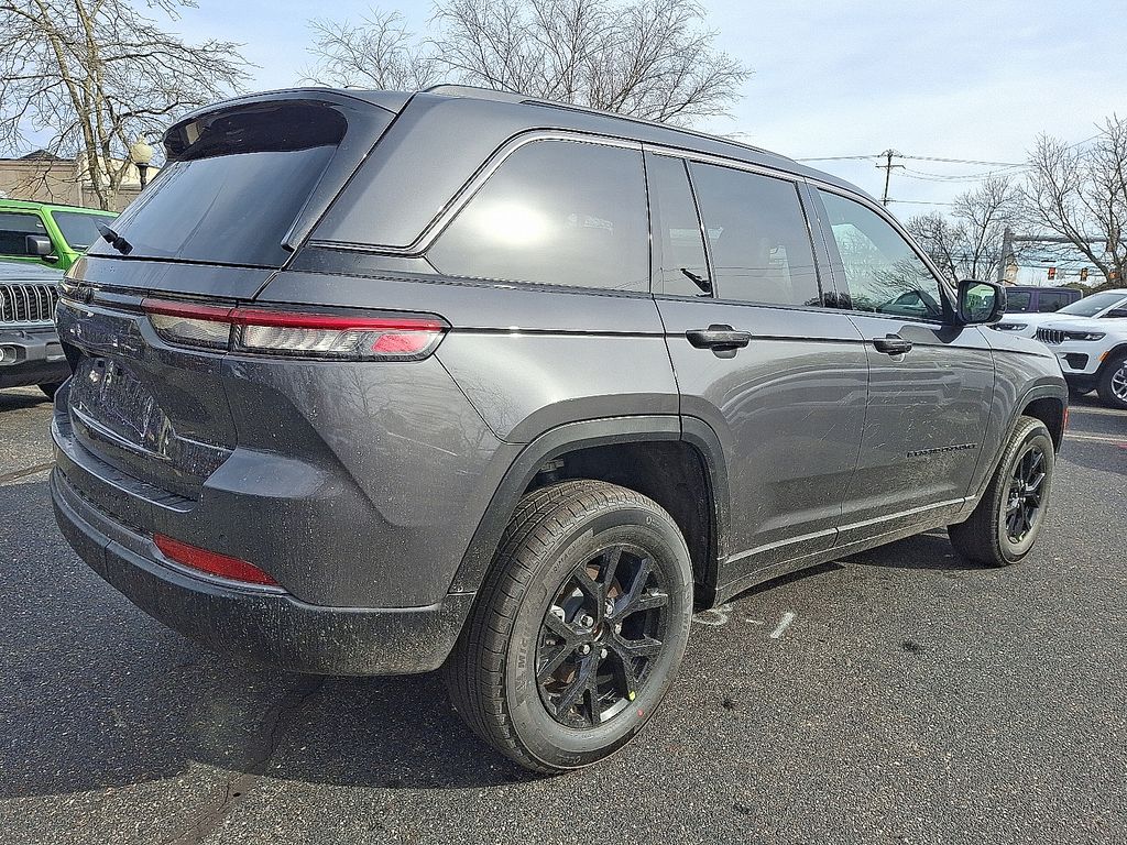 New 2026 Jeep Grand Cherokee SUV