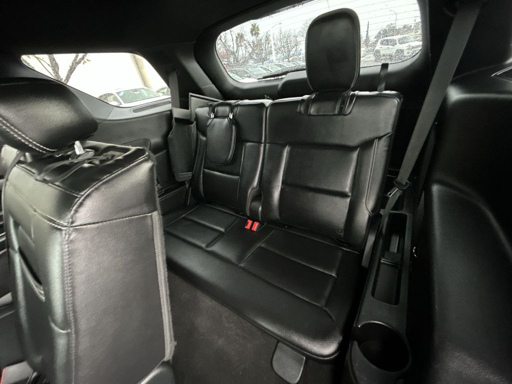 Thumbnail: 2020 Ford Explorer - 24