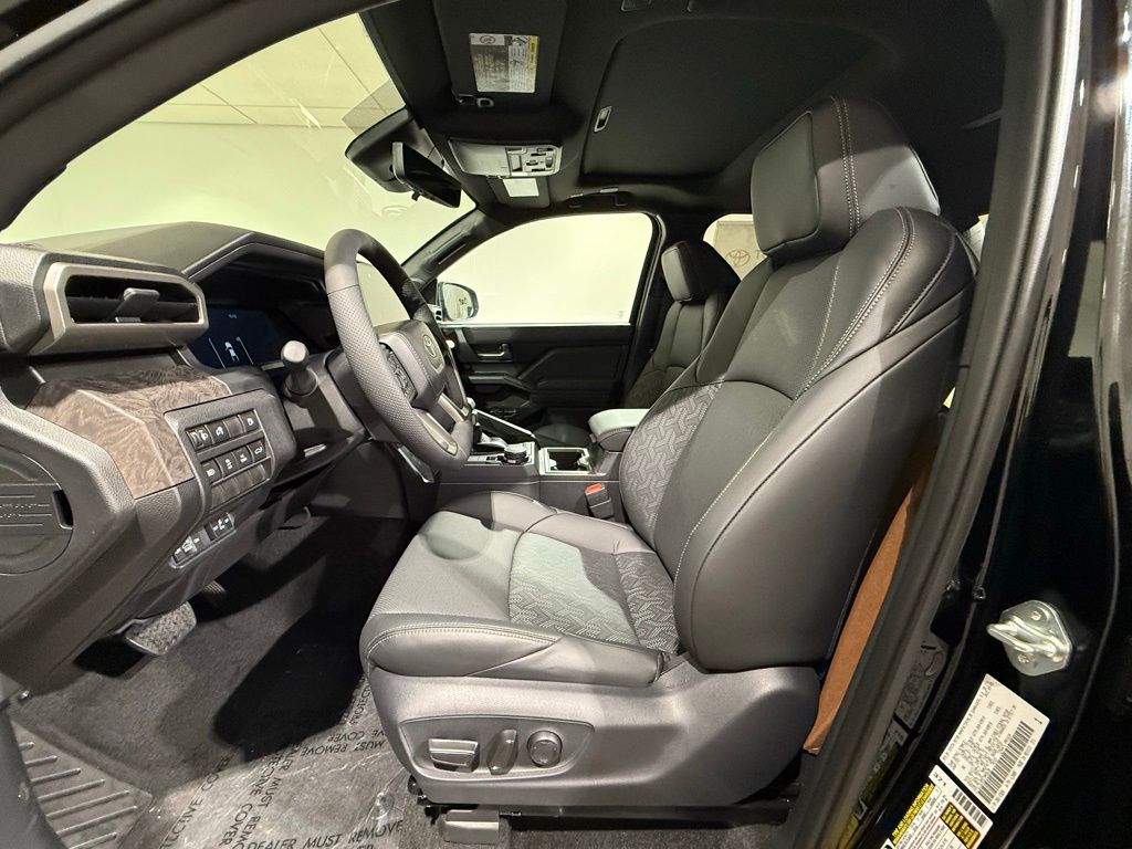 Thumbnail: 2025 Toyota Tacoma - 12