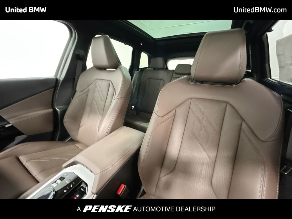 Thumbnail: 2026 BMW X3 - 13