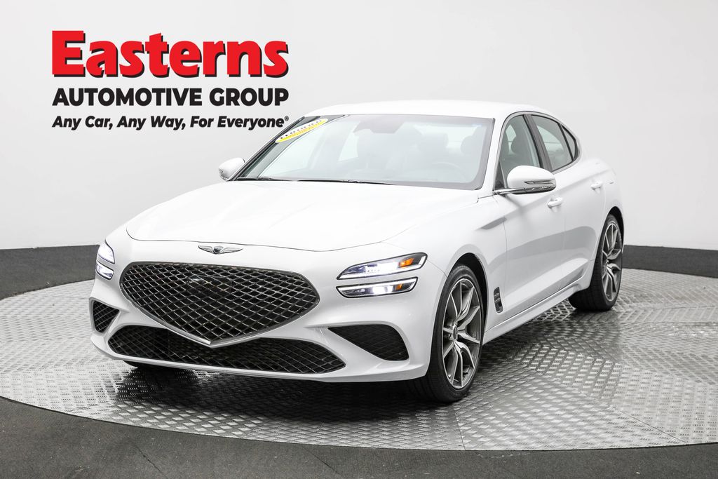 2023 GENESIS G70 Standard's photo