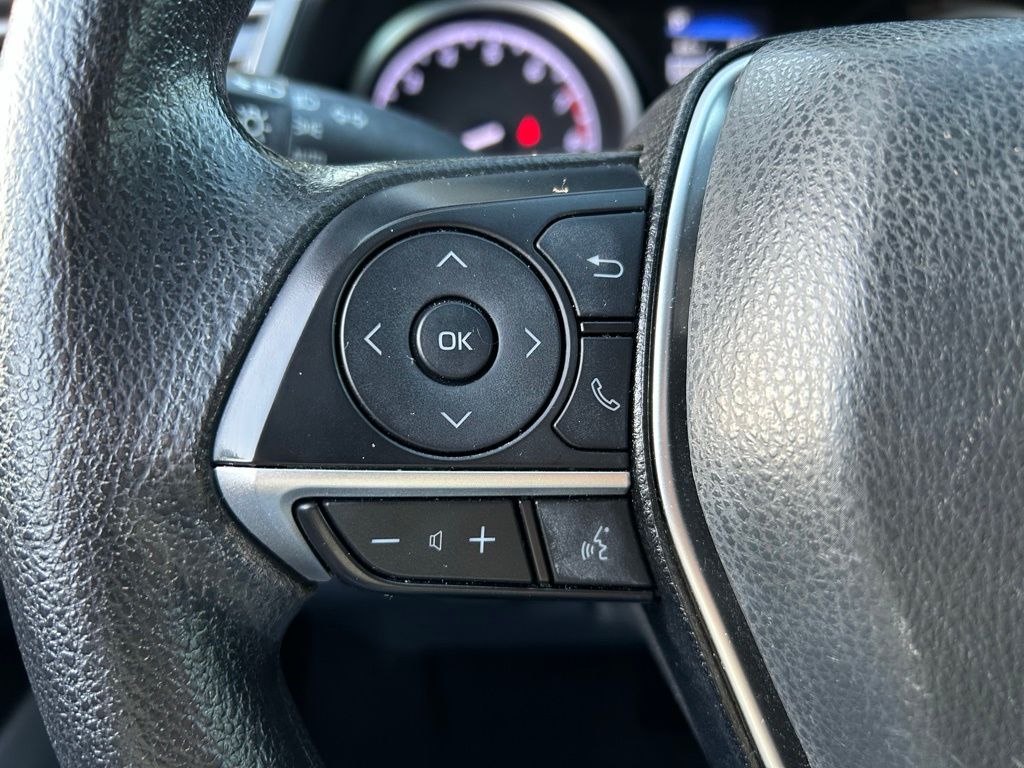 Thumbnail: 2023 Toyota Camry - 20