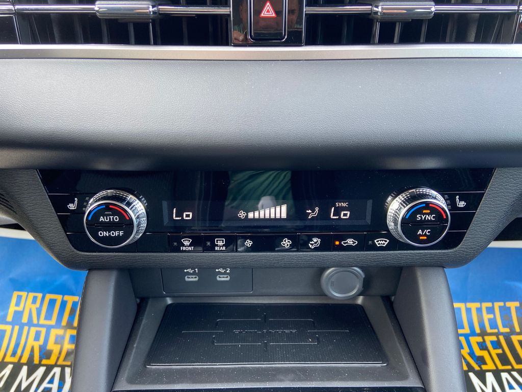 2026 Mitsubishi Outlander ES Red at Auto Express Mitsubishi
