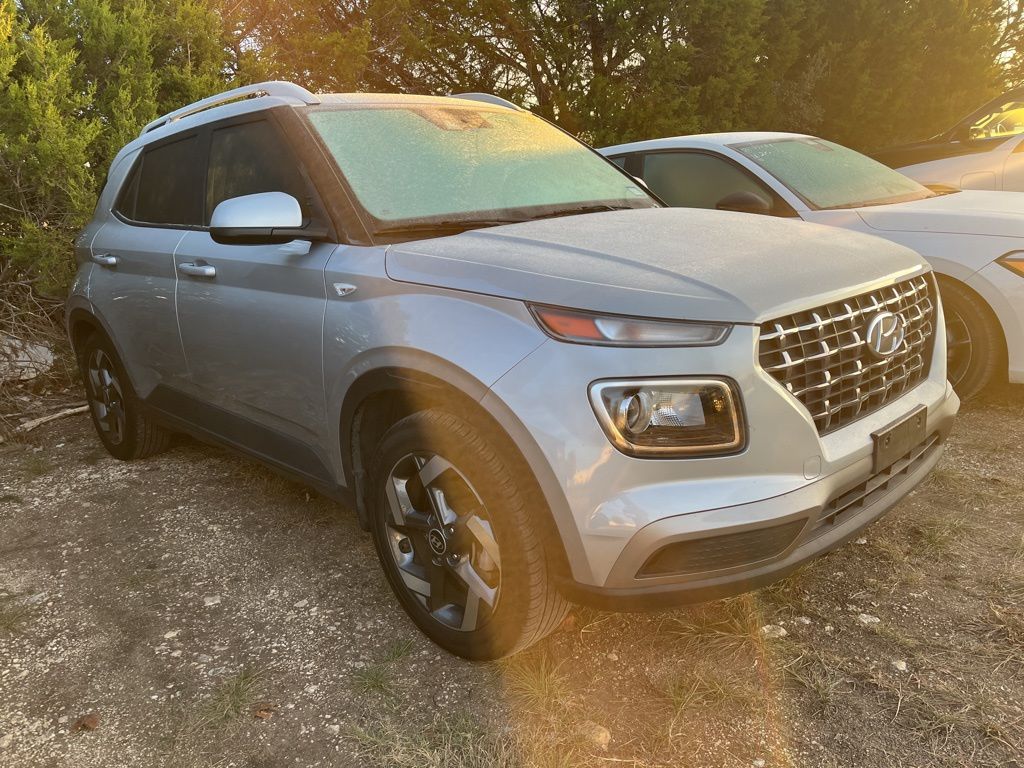 Thumbnail: 2022 Hyundai Venue - 2