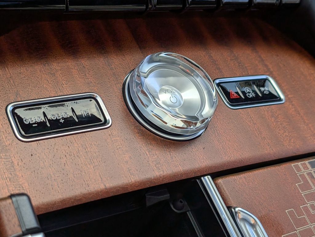 new 2026 Lincoln Navigator car, priced at $123,415