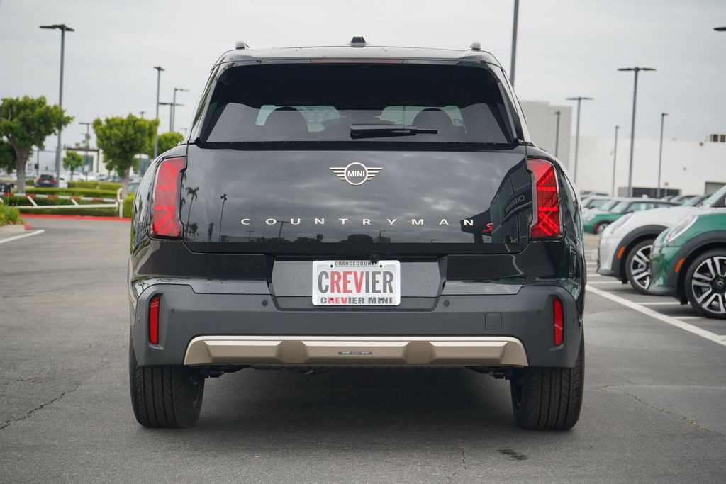 2025 MINI Cooper Countryman Signature 4