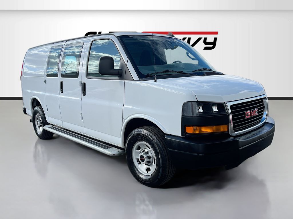 2024 GMC Savana 2500's photo