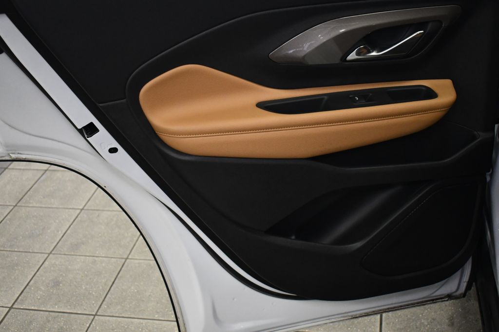 Thumbnail: 2021 GMC Terrain - 27