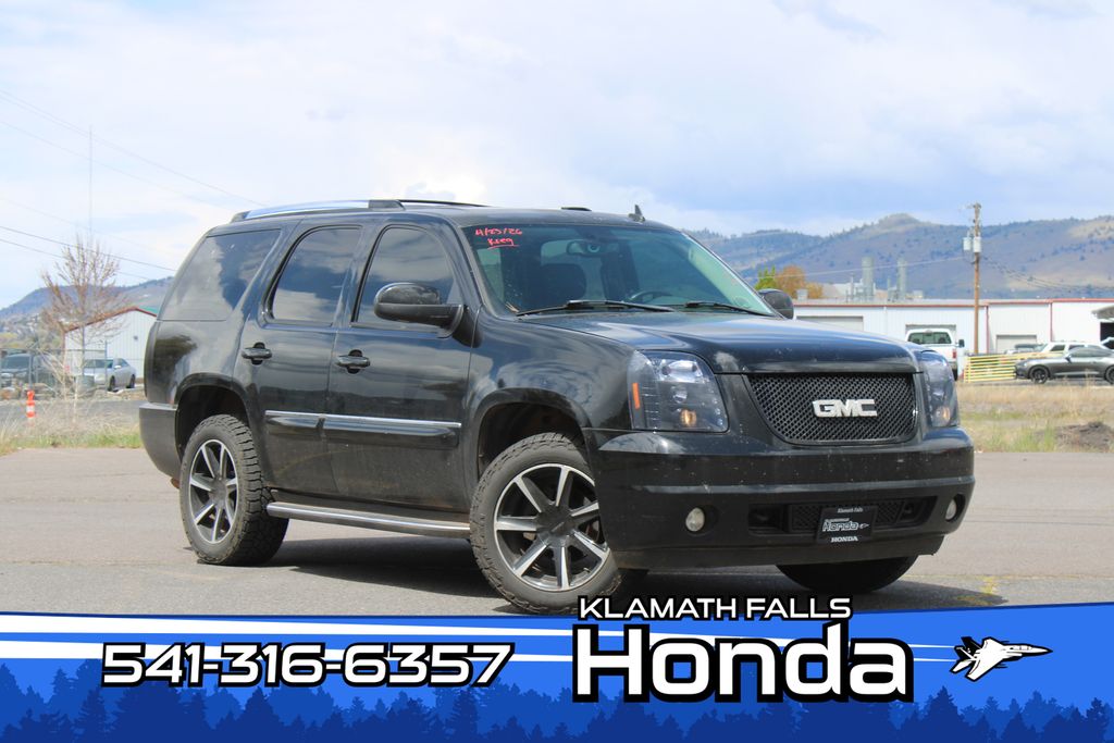 Onyx Black 2007 GMC Yukon Denali AWD SUV / Crossover All-Wheel Drive 6-Speed Automatic Overdrive