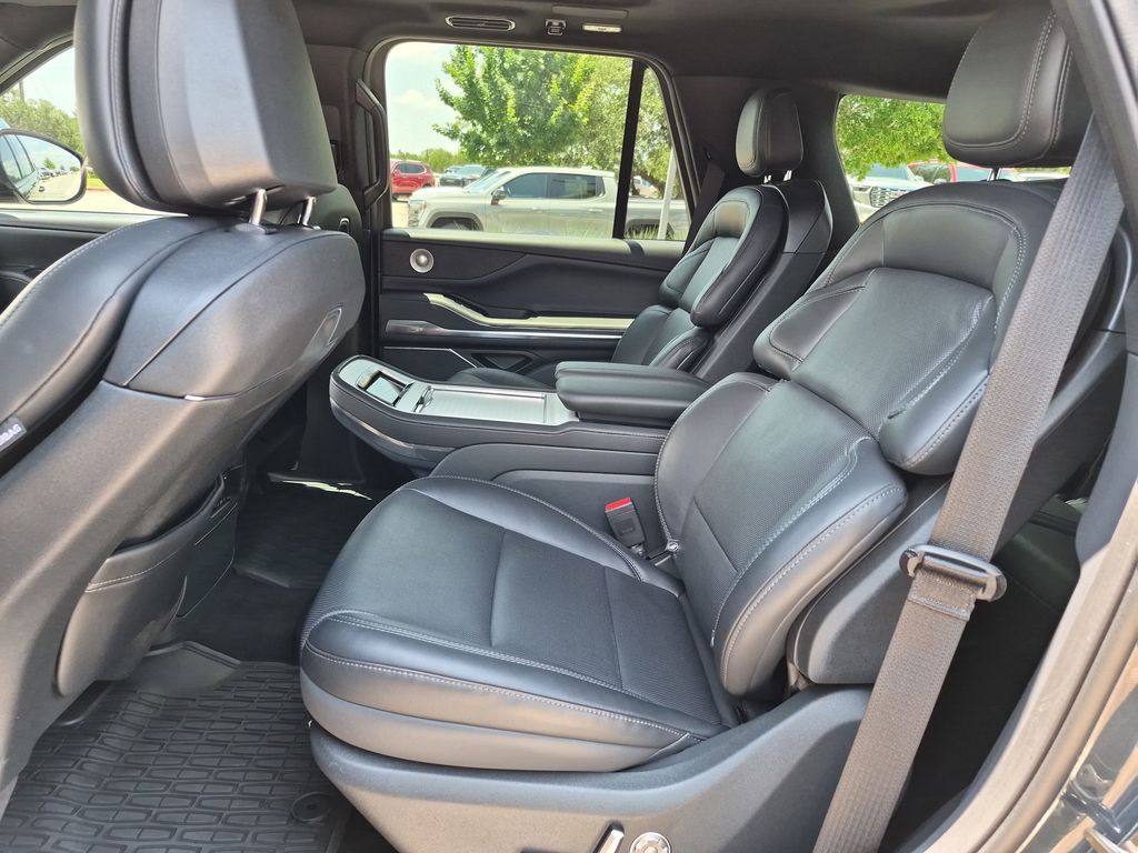 Used Car 2025 Lincoln Navigator  Reserve For Sale Under $90,000 In Austin, Texas