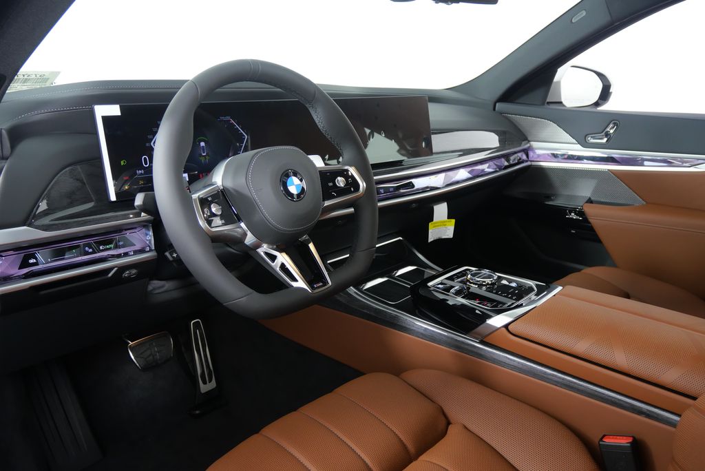 2025 BMW 7 Series 740i 11