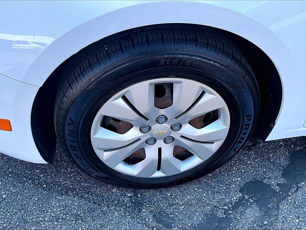 2016 Chevrolet Cruze Limited — photo 7