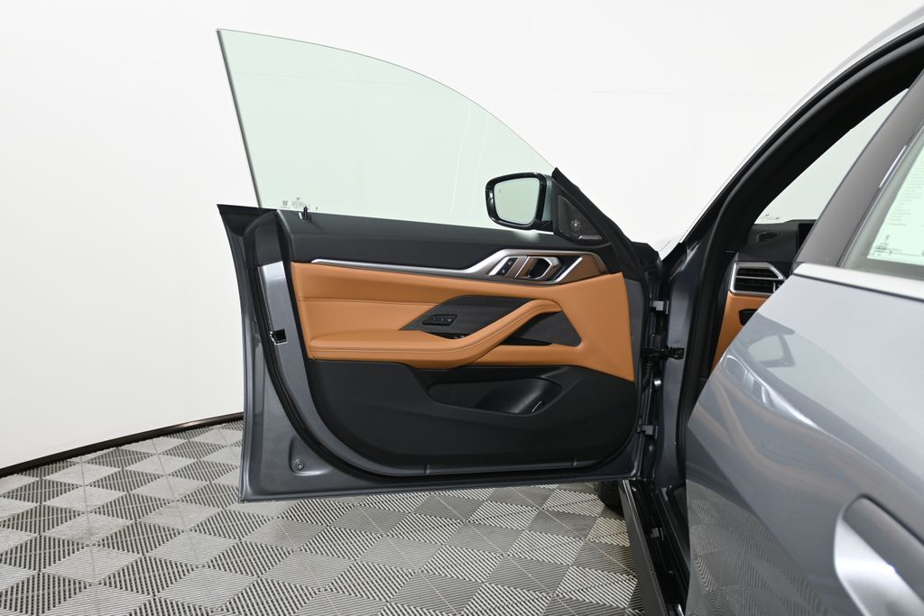 Thumbnail: 2026 BMW 4 Series - 29