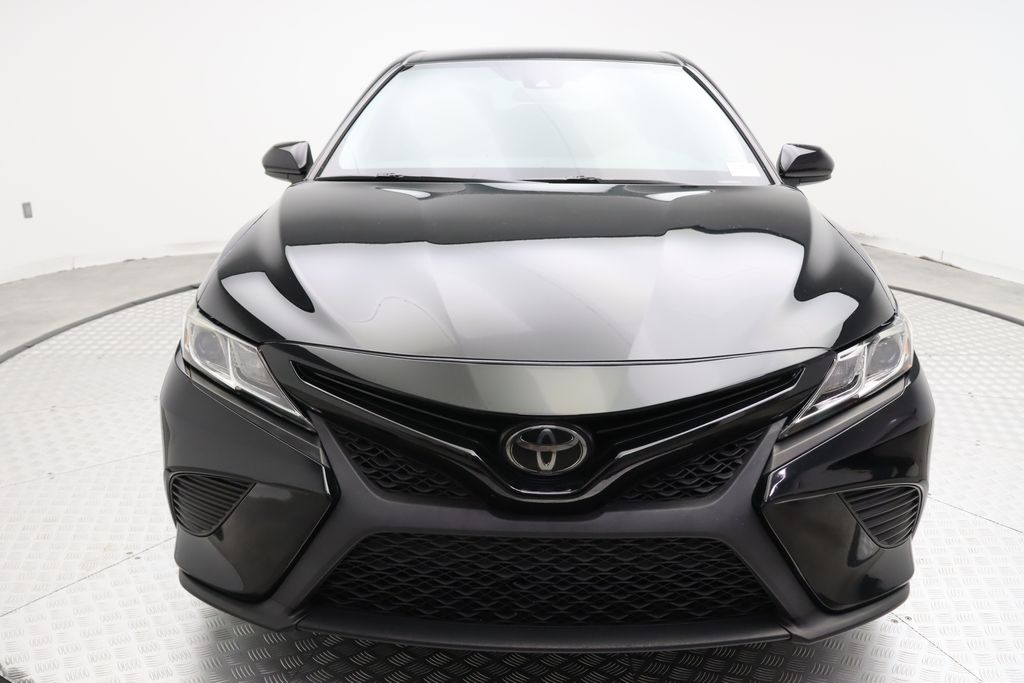 2019 Toyota Camry SE 5