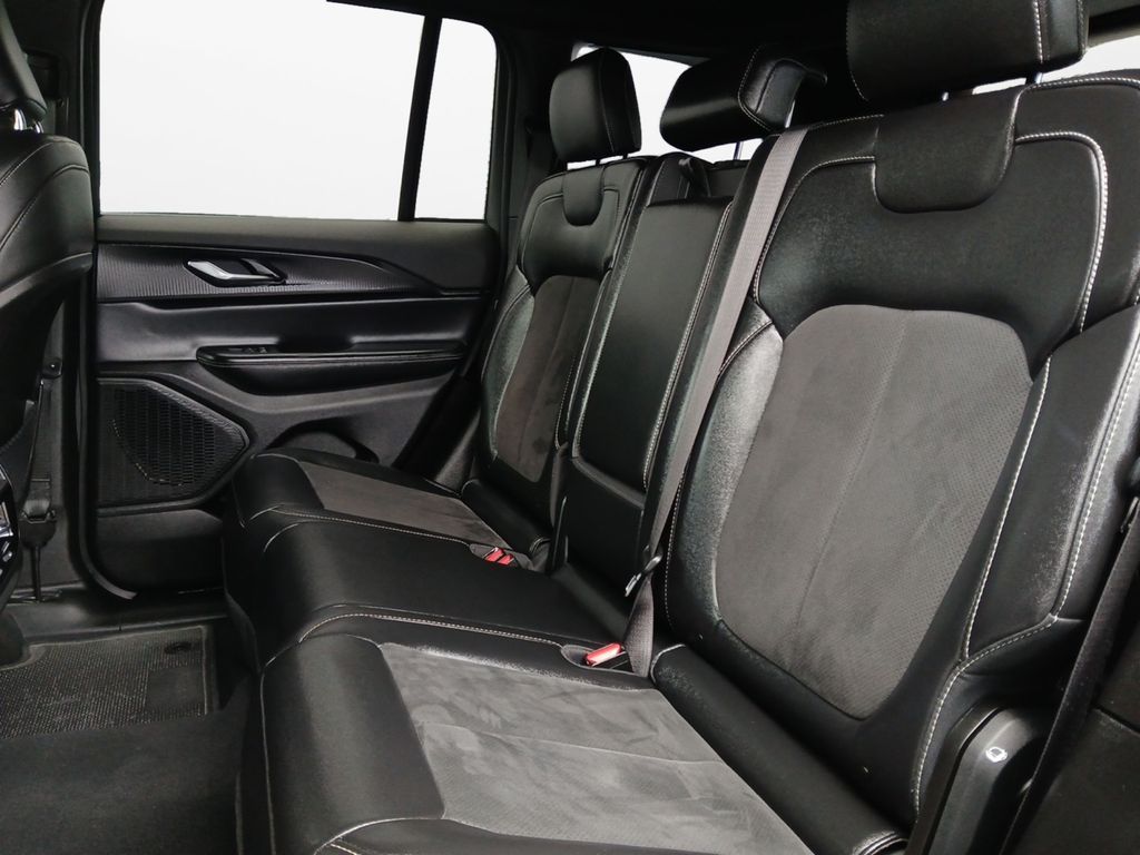 Used Car 2024 Jeep Grand Cherokee  Altitude For Sale Under $30,000 In Austin, Texas
