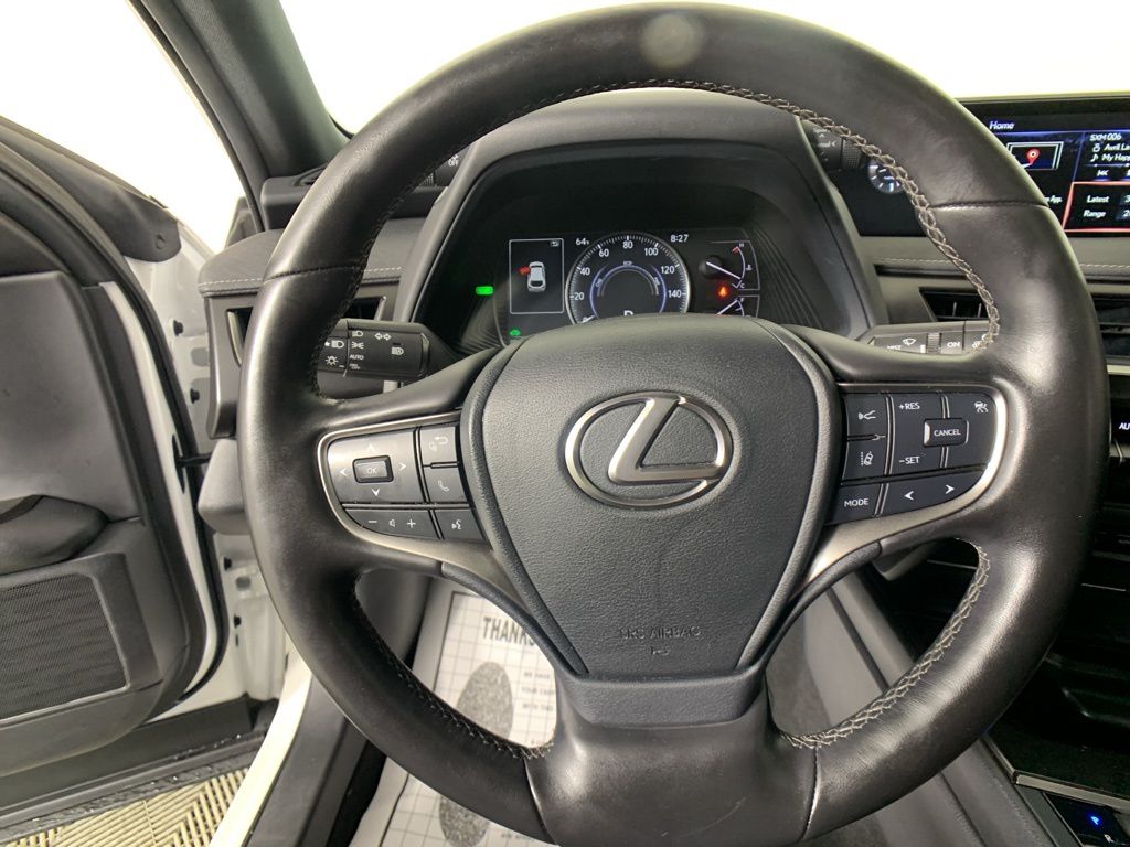 2021 Lexus UX 250h Base 23