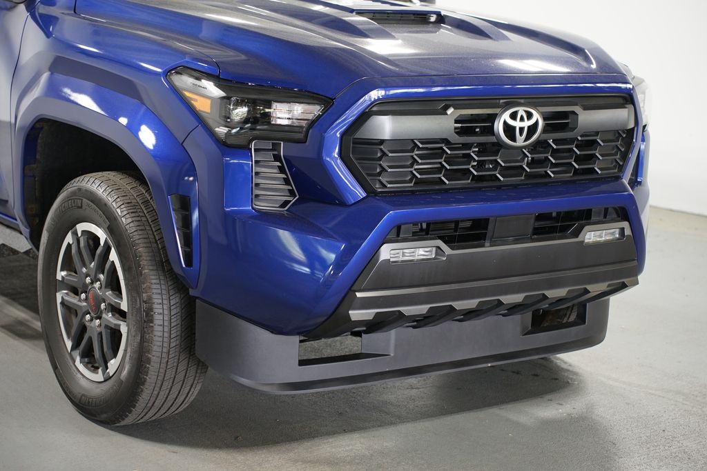 Thumbnail: 2024 Toyota Tacoma - 4