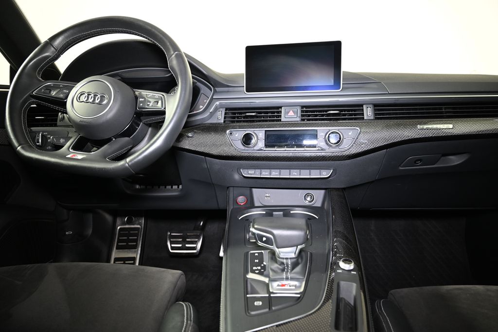 Thumbnail: 2019 Audi S5 - 16