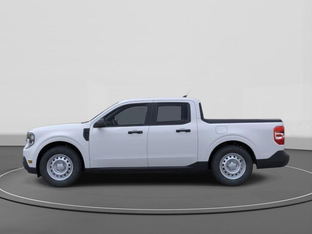 New 2026 Ford Maverick XL 4D Crew Cab